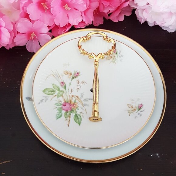 Handmade 2 Tier Cake Stand Dessert Jewelry Trinket Tray Tea Party Favor Gift - Picture 3 of 5